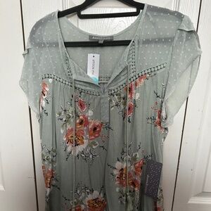 Daniel Rainn Mint Floral Blouse